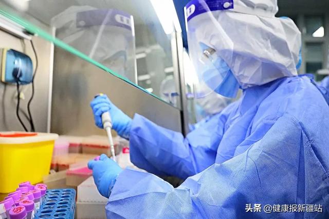 4小时完成实验室改造 华西助力新疆人民医院日核酸检测量可破万