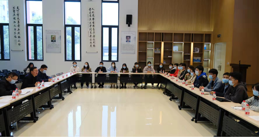 校领导接待日：李言荣校长与学生代表座谈交流